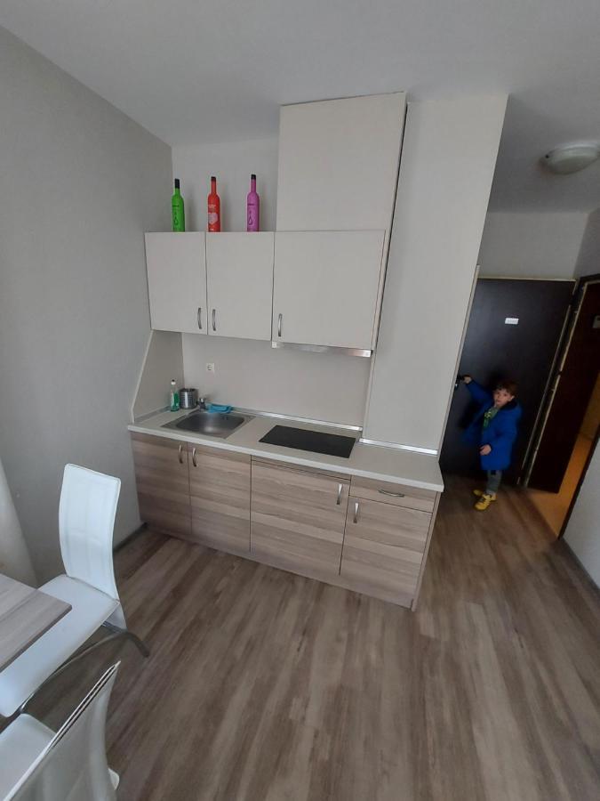 Charming Studio In Sorrento Sole Mare Sveti Vlas Extérieur photo